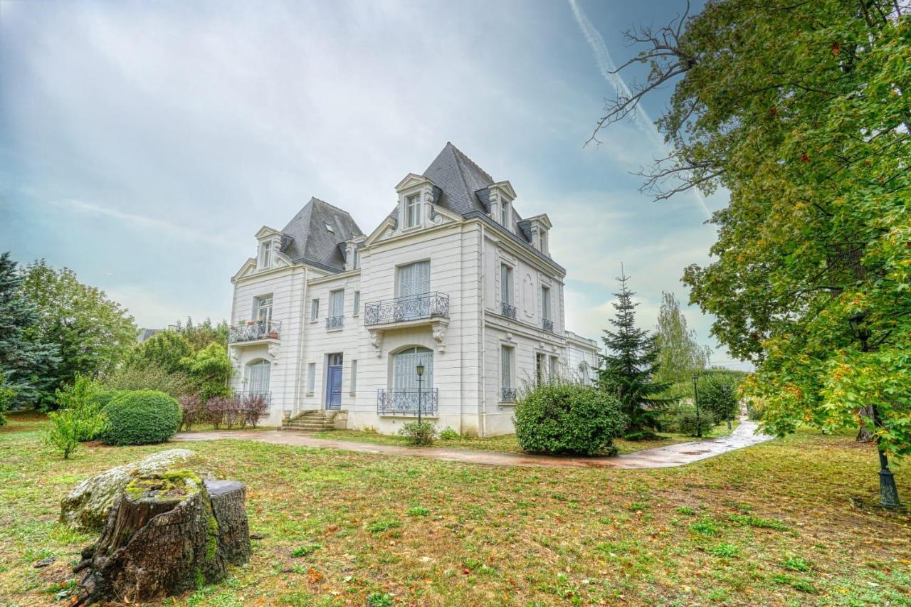 La Reine Blanche Apartamento Dammarie-lè-Lys Exterior foto